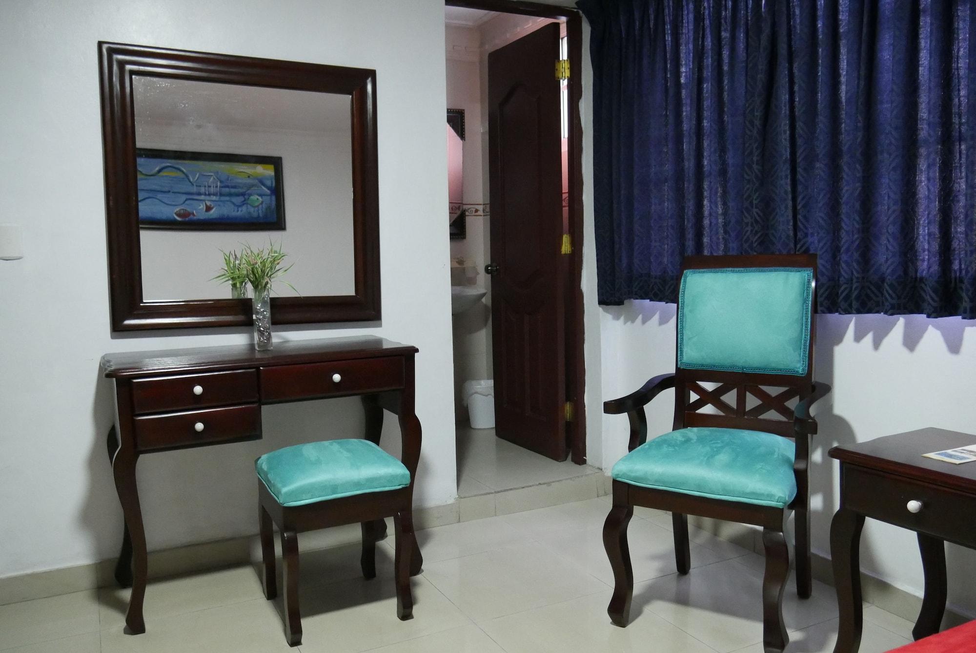 Hotel Luis V Санто-Доминго Экстерьер фото