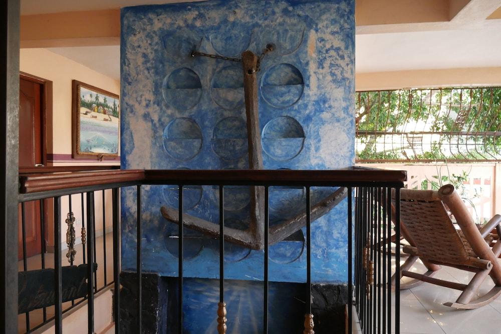 Hotel Luis V Санто-Доминго Экстерьер фото